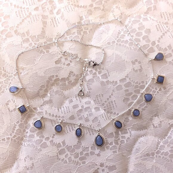 Vintage NEW LC Liz Claiborne Blue Purple Crystal Silver Tone Necklace - Picture 3 of 8